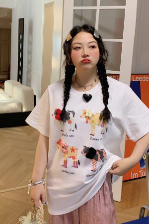 Plus Size Printed Short Sleeve T-Shirt for Women - Loose Round Neck Summer Top, Trendy Gold Design, 2025 Fashion Essential