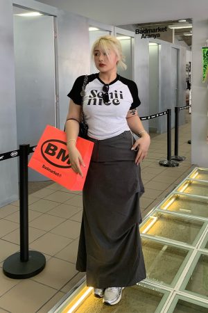 Plus Size Retro Color Block Letter Print Drawstring T-Shirt Top for Women - Slimming Shoulder Design, Casual Y2K Style