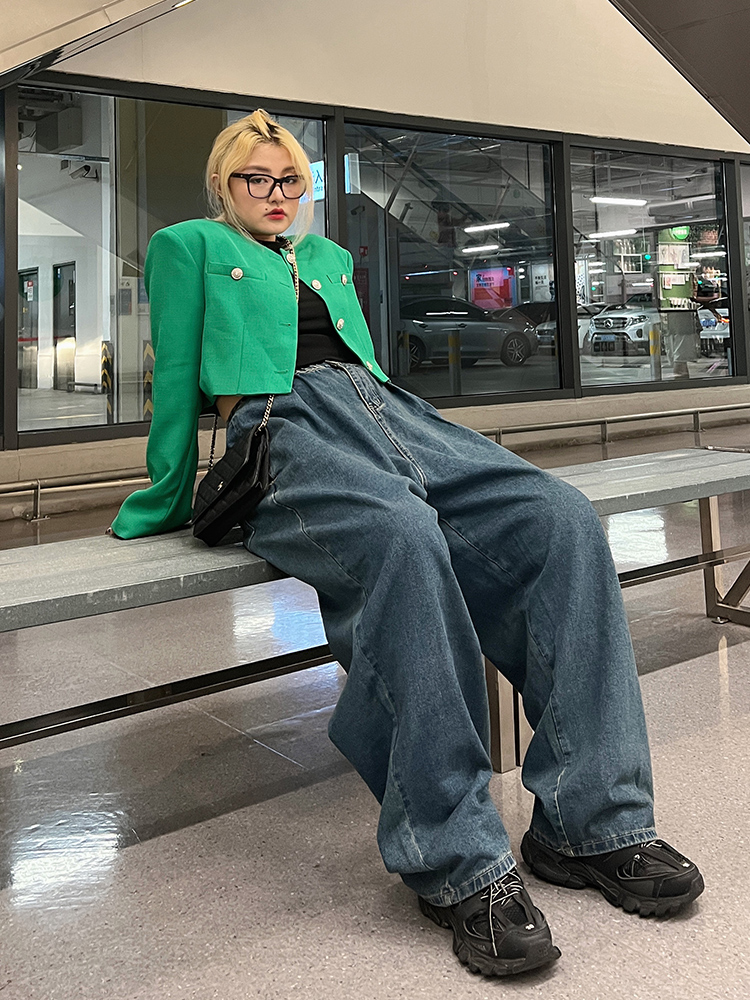 Plus Size Retro High-Waisted Button Straight-Leg Wide-Leg Pants - Casual Slimming Women's Jeans for Y2K and Vintage Style Plus Size Retro High-Waisted Button Straight-Leg Wide-Leg Pants - Casual Slimming Women's Jeans for Y2K and Vintage Style