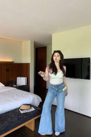 Plus-Size Retro Light Blue Stretchy Butt-Lifting Slim-Fit Flared Pants - Supermodel Shaping for a Chic 90s Look