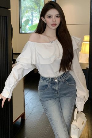 Plus Size Ruffled Off-Shoulder Long Sleeve White Top for Women, Autumn French Style, Flattering Design for Curvy Figures