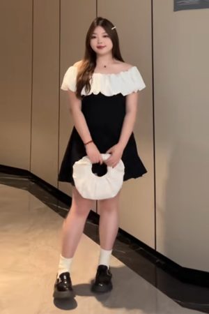 Plus-Size Ruffled Off-Shoulder Sexy Birthday Dress - Fitted Summer Style for Curvy Women, Slimming Aristocratic Look