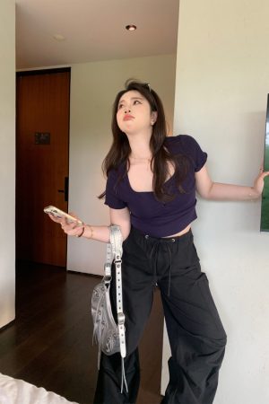 Plus Size Slim Fit Short Sleeve Crop Top for Cute Girls - Trendy and Comfortable Summer Style