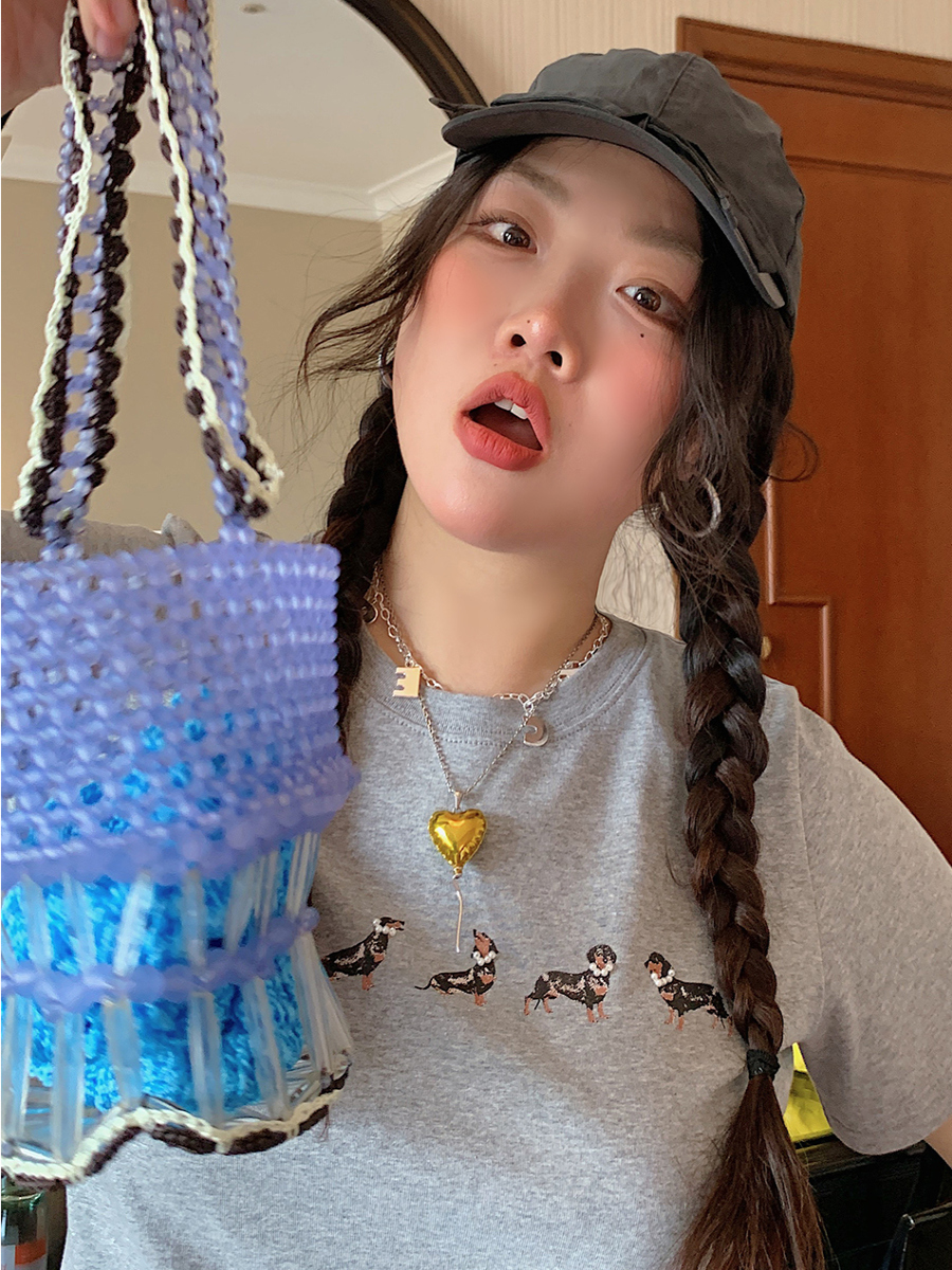 Plus Size Slimming Pearl Short Sleeve T-Shirt for Women - Summer 2025 Round Neck Top with Straight Shoulders, Y2K Style Plus Size Slimming Pearl Short Sleeve T-Shirt for Women - Summer 2025 Round Neck Top with Straight Shoulders, Y2K Style