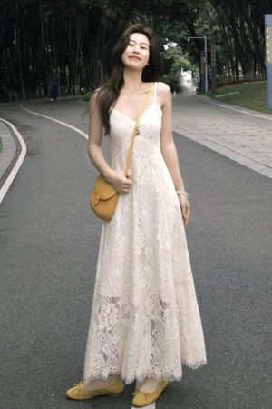 Plus-Size Slimming Two-Piece Summer Dress Cardigan Set with Elegant Jacquard Lace Camisole â€“ Perfect for Chic Casual Outings