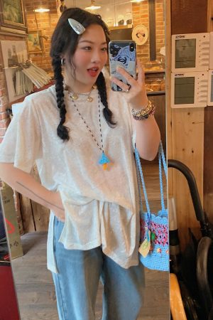 Plus Size Slit Diamond T-Shirt for Women - Short Sleeve White Top, 2025 Spring/Summer Fashion for Curvy Figures, Trendy Style