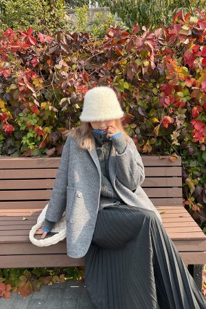 Plus Size Solid Color Midi Skirt for Autumn Winter - Thickened Pleated Warm Versatile Basic Style