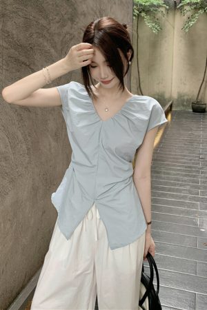 Plus Size Split V-Neck Short Sleeve Shirt for Women - Summer French Style, Waist-Cinching Pleated Elegant Top