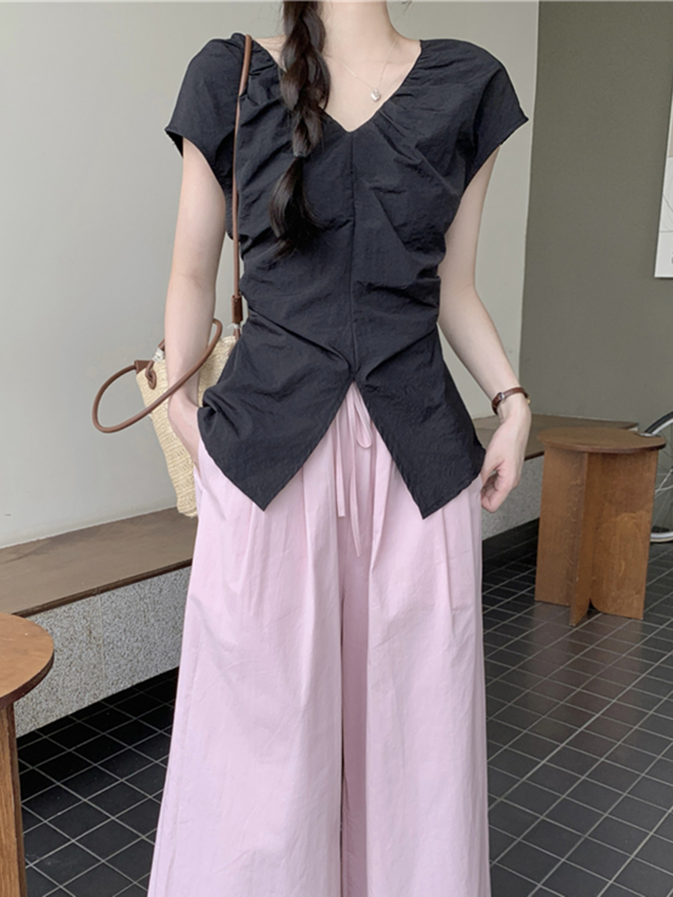 Plus Size Split V-Neck Short Sleeve Shirt for Women - Summer French Style, Waist-Cinching Pleated Elegant Top Plus Size Split V-Neck Short Sleeve Shirt for Women - Summer French Style, Waist-Cinching Pleated Elegant Top