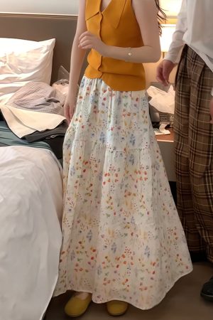 Plus Size Summer Floral Midi Skirt A-Line for Pear-Shaped Figures - Hip-Covering, Slimming Long Skirt for 2025