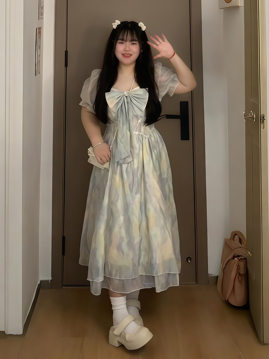 Plus-Size Summer Floral Water Wave Dress for Women, French Style Flattering Waist Fairy Dress, Elegant Blue 90s Inspired Fashion Plus-Size Summer Floral Water Wave Dress for Women, French Style Flattering Waist Fairy Dress, Elegant Blue 90s Inspired Fashion