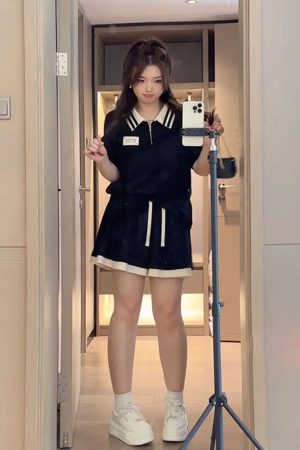 Plus Size Summer Leisure Sports Outfit for Women, Slimming Polo Collar Top and Shorts, Youthful Fashionable Two-Piece Set