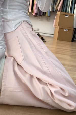 Plus-Size Summer Loose Wide-Leg Scythe Pants, Curved Blade Design, Pink Casual Trousers for a Relaxed Look