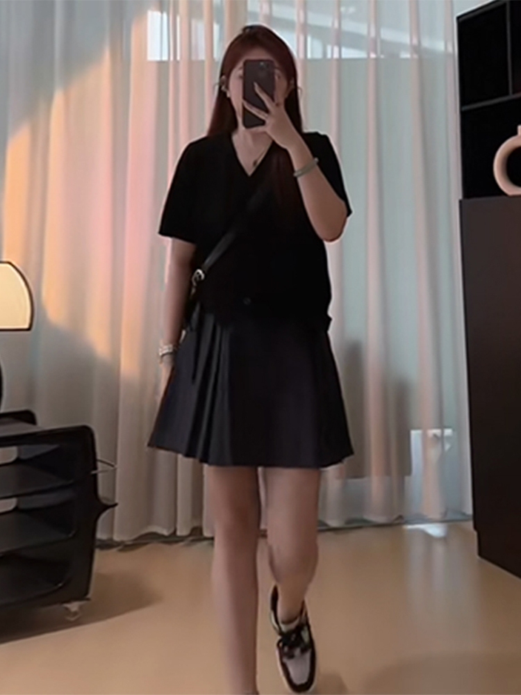 Plus Size Summer Niche Top with Shoulder Drawstring, Loose Fit V-Neck Short Sleeve T-Shirt for Curvy Women, Flattering Style Plus Size Summer Niche Top with Shoulder Drawstring, Loose Fit V-Neck Short Sleeve T-Shirt for Curvy Women, Flattering Style