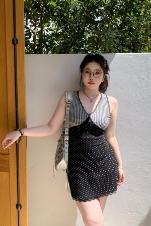 Plus Size Sweetheart Plaid Splicing Floral Cardigan and Vest Dress Set - Sweet and Spicy Style for 90s and Y2K Fashion