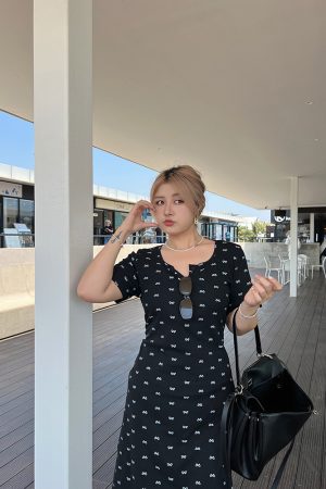 Plus Size Two-Color Bowknot Polka Dot Ruffled Long Bodycon Dress - Sweet and Spicy Pleated Style for Chic 90s Vibes