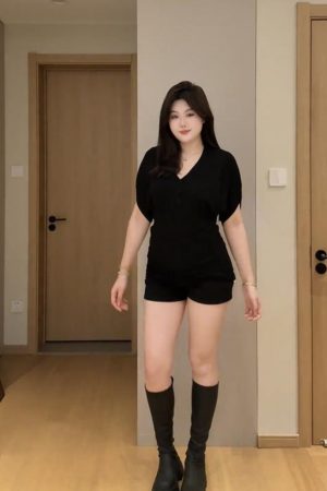 Plus-Size V-Neck Short Sleeve T-Shirt for Women, Flattering Batwing Sleeve Top, Unique Summer Style, Chic and Comfortable