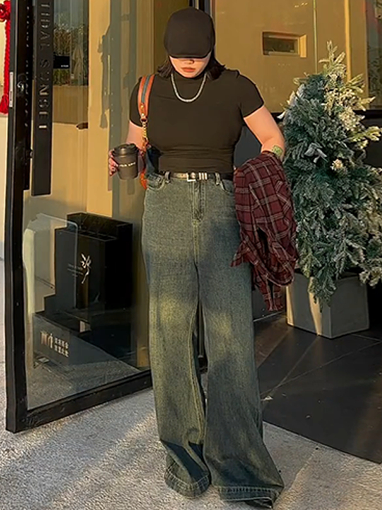 Plus Size Vintage French Style Slimming Black Half-High Neck Short Sleeve Top - Trendy Summer T-Shirt for Women Plus Size Vintage French Style Slimming Black Half-High Neck Short Sleeve Top - Trendy Summer T-Shirt for Women