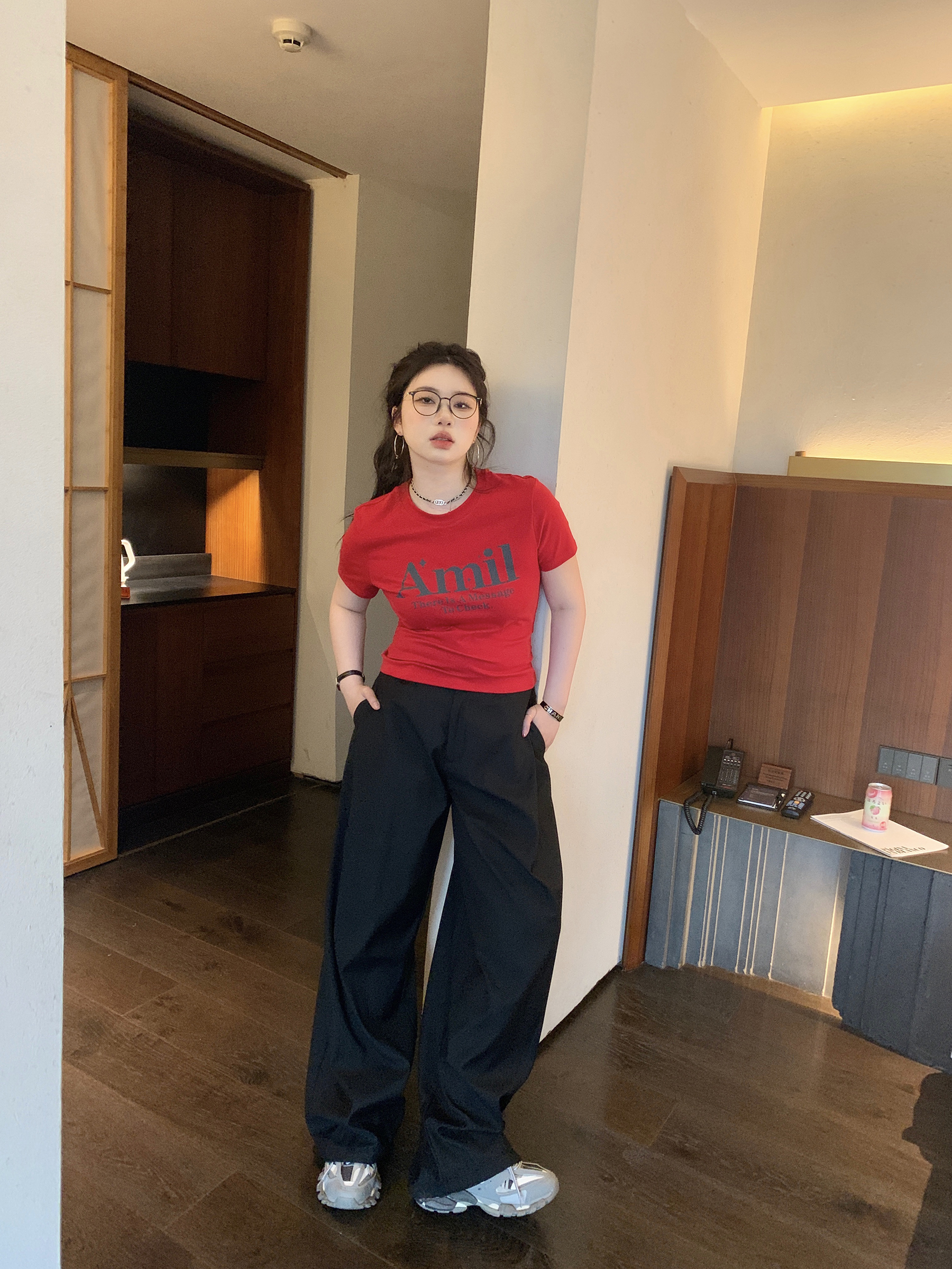 Plus Size Vintage Round Neck Slim Fit Short Crop T-Shirt with Sweetheart Letter Print - Slightly Chubby Aesthetic Plus Size Vintage Round Neck Slim Fit Short Crop T-Shirt with Sweetheart Letter Print - Slightly Chubby Aesthetic