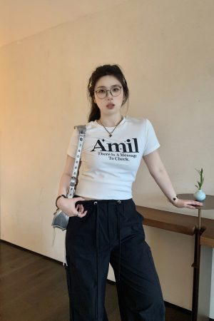 Plus Size Vintage Round Neck Slim Fit Short Crop T-Shirt with Sweetheart Letter Print - Slightly Chubby Aesthetic