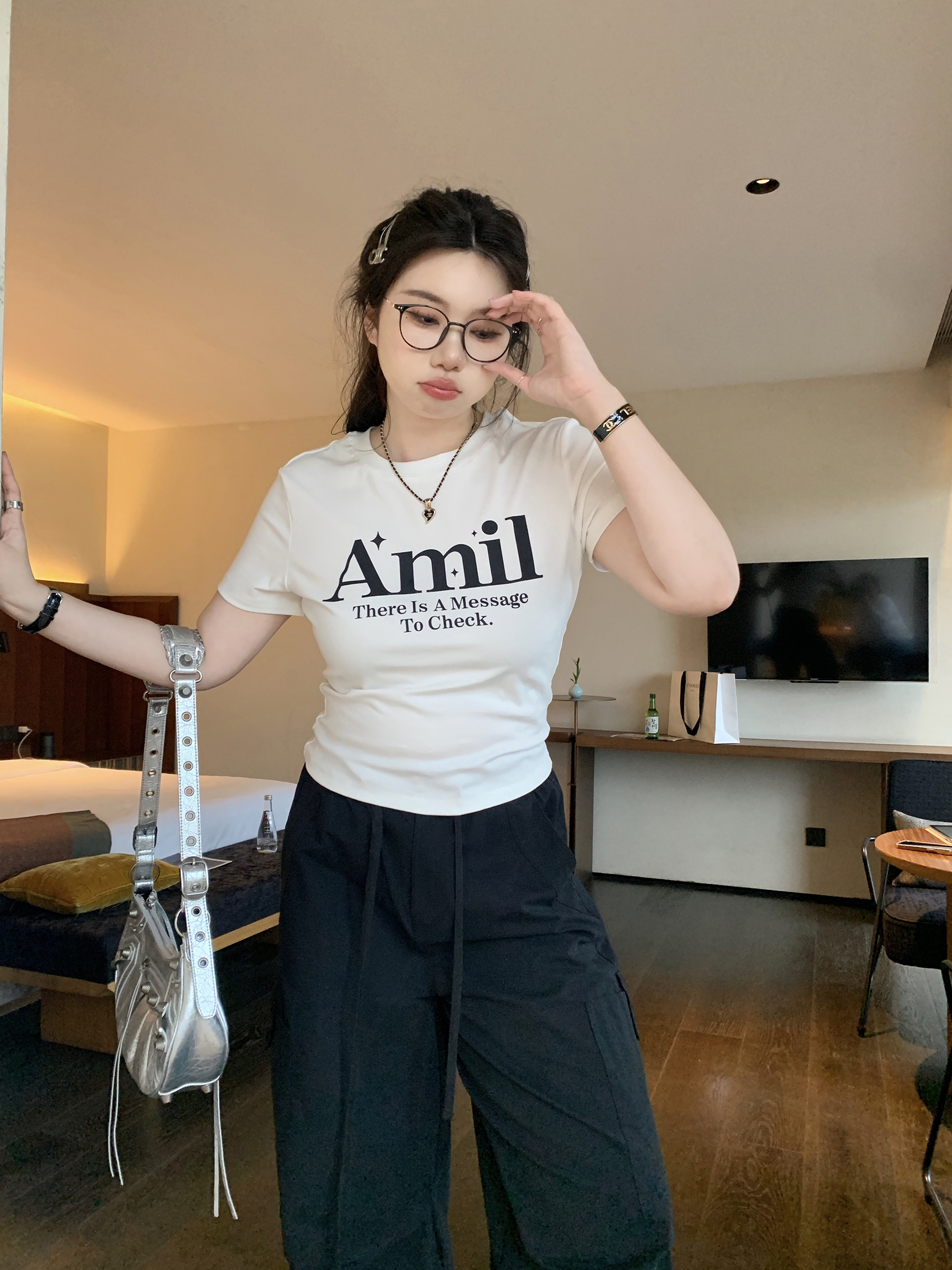 Plus Size Vintage Round Neck Slim Fit Short Crop T-Shirt with Sweetheart Letter Print - Slightly Chubby Aesthetic Plus Size Vintage Round Neck Slim Fit Short Crop T-Shirt with Sweetheart Letter Print - Slightly Chubby Aesthetic