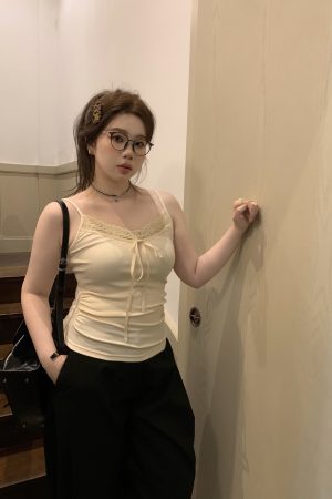 Plus Size White Lace Edge Layered Camisole Tank Top - Slightly Chubby Inner Layer, Perfect for Y2K and Korean Style Outfits