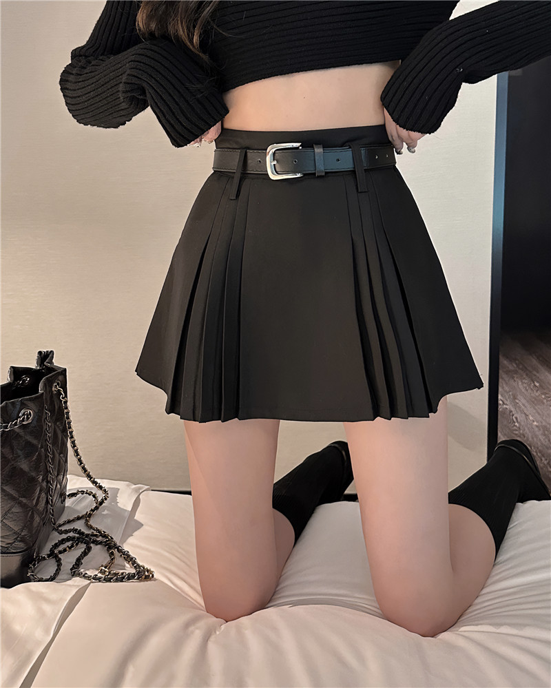 Plus-Size White Pleated A-Line Midi Skirt for Women - 2025 Summer Slimming High-Waisted Short Skirt, Trendy Fashion Essential Plus-Size White Pleated A-Line Midi Skirt for Women - 2025 Summer Slimming High-Waisted Short Skirt, Trendy Fashion Essential