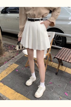 Plus Size White Pleated A-Line Skirt for Women - High-Waisted College Style, Spring/Summer, Anti-Exposure Half Skirt Pants