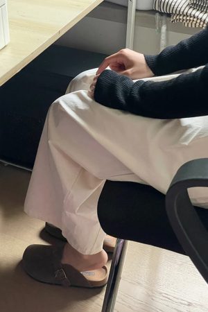 Plus Size White Women's Summer Japanese-Style Balloon Pants - Flattering Wide-Leg Loose Nine-Point Design