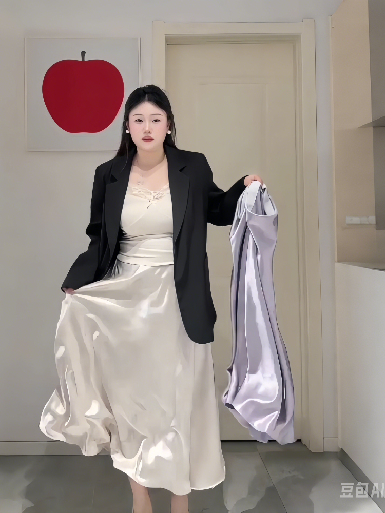 Plus-Size Women's Acetate Satin High-Waisted Midi Skirt - Versatile Solid Color for Spring 2025, Perfect for Curvy Styles Plus-Size Women's Acetate Satin High-Waisted Midi Skirt - Versatile Solid Color for Spring 2025, Perfect for Curvy Styles