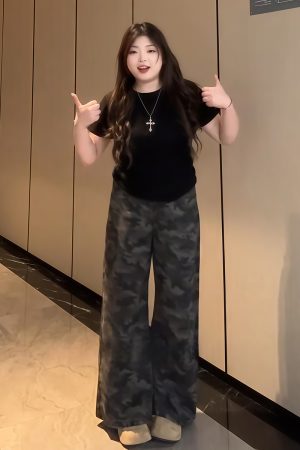 Plus-Size Women's American Retro Camouflage Flared Denim Pants â€“ Summer Wide-Leg Workwear Trousers for a Flattering Fit