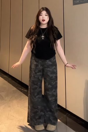 Plus-Size Women's American Retro Camouflage Flared Denim Pants â€“ Summer Wide-Leg Workwear Trousers for a Flattering Fit