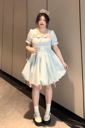 Plus-Size Women's Blue Plaid Short Sleeve Dress with Bow - Flattering Waist-Cinching Design for Summer 2025, Perfect for Curvy Figures