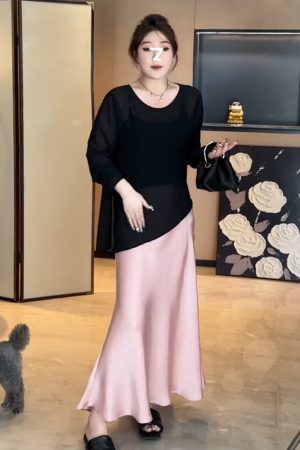 Plus-Size Women's Butterfly Hollow Back Top and Satin Fishtail Skirt Set - Sun-Protective Summer Fashion