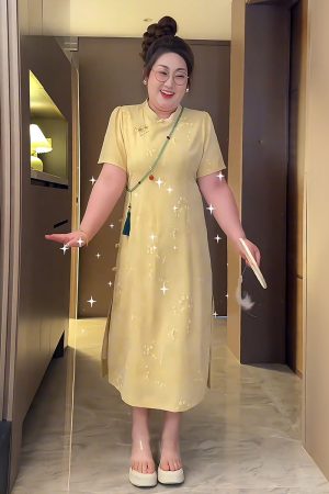 Plus-Size Women's Chinese Style Qipao Dress, Dark Pattern Tulle, Summer Button Design, Elegant National Wind Temperament