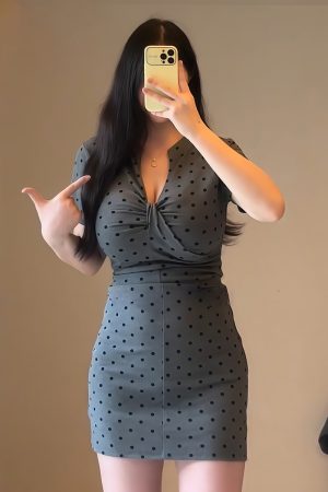 Plus-Size Women's French-Style High-End Polka Dot Bodycon Dress for Summer, Slim Fit Short Skirt, Chic and Trendy