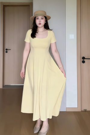 Plus-Size Women's French-Style Square-Neck Short Sleeve Dress - Flattering A-Line Design for Curvy Figures - Summer Essential