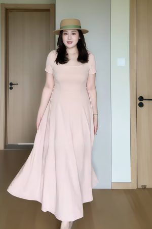 Plus-Size Women's French-Style Square-Neck Short Sleeve Dress - Flattering A-Line Design for Curvy Figures - Summer Essential