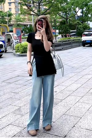 Plus Size Women's Ice Silk Side-Slit T-Shirt - Slimming Knitted Summer Top for Chubby Figures, Versatile and Stylish