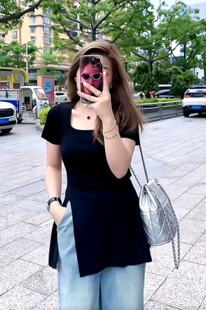 Plus Size Women's Ice Silk Side-Slit T-Shirt - Slimming Knitted Summer Top for Chubby Figures, Versatile and Stylish