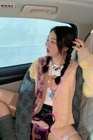 Plus Size Women's Little Bear Short Sleeve T-Shirt - 2025 New White Base Layer Top, Casual Korean Style Fashion