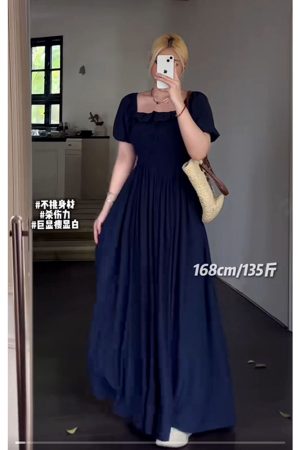 Plus-Size Women's Long Summer Dress with Slimming Effect, French Style Square Neck and Puff Sleeves, Elegant Curvy Fashion
