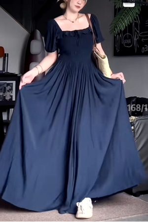 Plus-Size Women's Long Summer Dress with Slimming Effect, French Style Square Neck and Puff Sleeves, Elegant Curvy Fashion