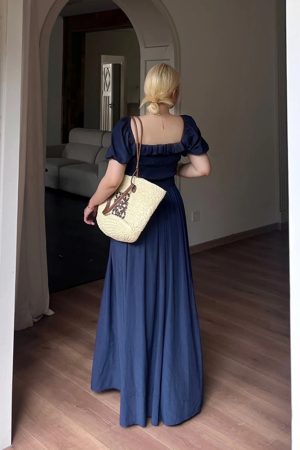 Plus-Size Women's Long Summer Dress with Slimming Effect, French Style Square Neck and Puff Sleeves, Elegant Curvy Fashion