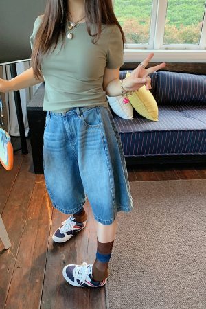 Plus Size Women's Loose Denim Shorts - Summer 2025 Slimming Five-Point Style for Casual Y2K Vibe