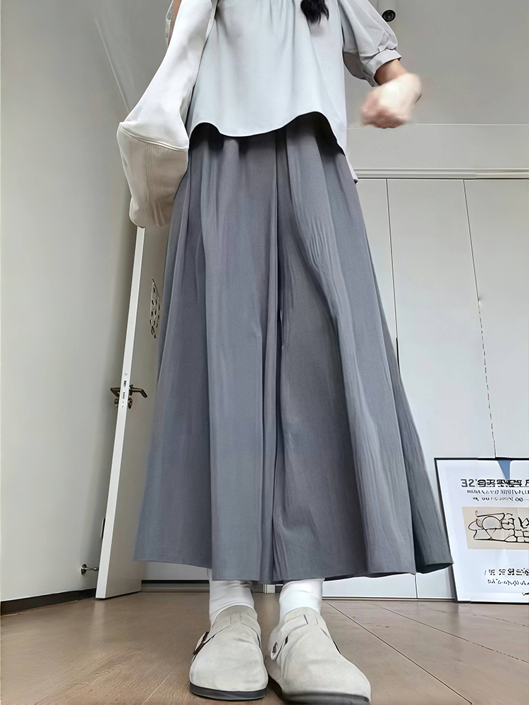 Plus Size Women's Loose Wide-Leg Skirt Pants with Elastic Waist - Summer 2025 Gray Fashionable Y2K Style Plus Size Women's Loose Wide-Leg Skirt Pants with Elastic Waist - Summer 2025 Gray Fashionable Y2K Style