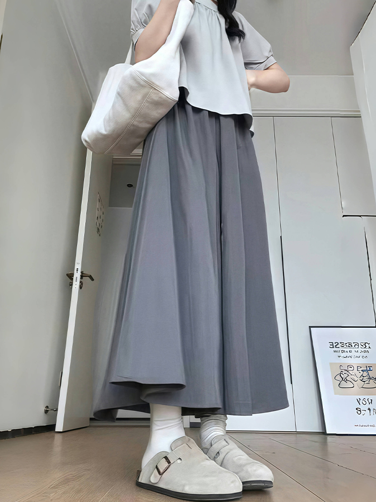 Plus Size Women's Loose Wide-Leg Skirt Pants with Elastic Waist - Summer 2025 Gray Fashionable Y2K Style Plus Size Women's Loose Wide-Leg Skirt Pants with Elastic Waist - Summer 2025 Gray Fashionable Y2K Style