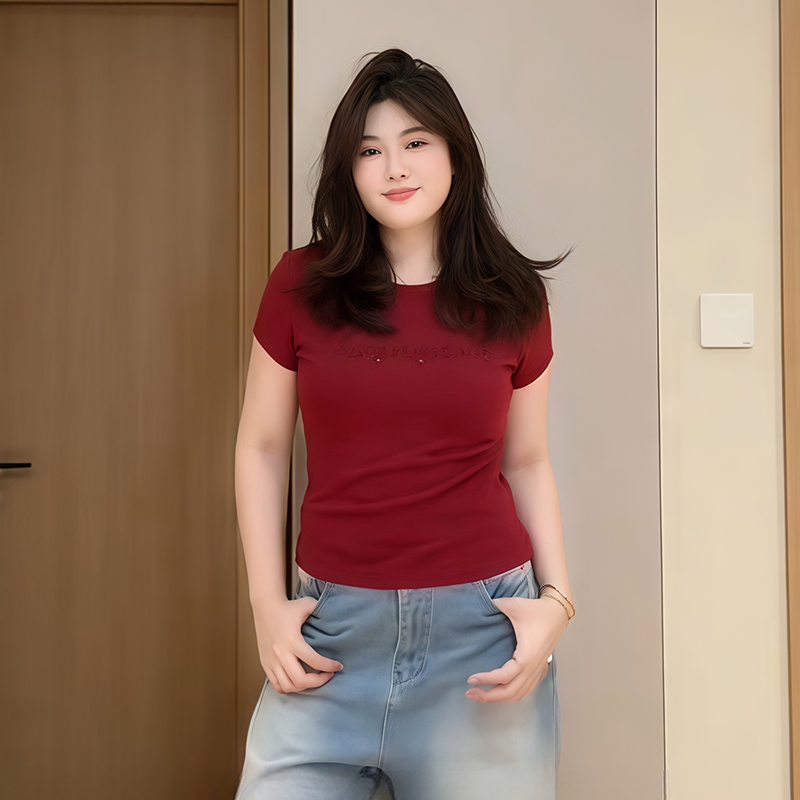 Plus-Size Women's Rhinestone Letter Cropped T-Shirt, American Style Slim Fit Short Sleeve Top for Summer Casual Wear Plus-Size Women's Rhinestone Letter Cropped T-Shirt, American Style Slim Fit Short Sleeve Top for Summer Casual Wear