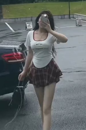 Plus-Size Women's Slim Fit Summer T-Shirt, Versatile Short Sleeve Top for Curvy Girls, American Hot Girl Style