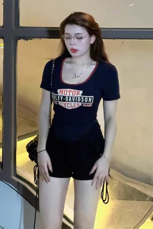 Plus-Size Women's Slim Fit Summer T-Shirt, Versatile Short Sleeve Top for Curvy Girls, American Hot Girl Style